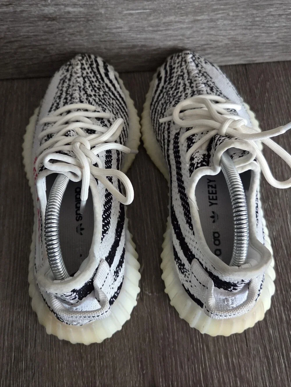 Adidas Yeezy Boost 350 V2 Zebra CP9654 Size 6 Pre-Owned